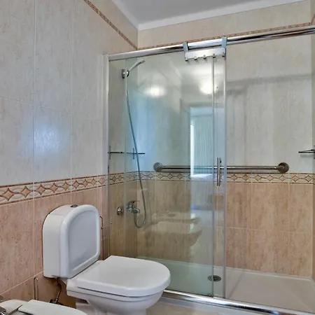 2 Bedroom With Pool In Marachique, Appartement *